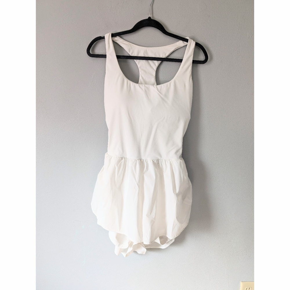 Cosmolle White Racerback Athletic Shorts Romper Open Back Super Stretch Size XXL